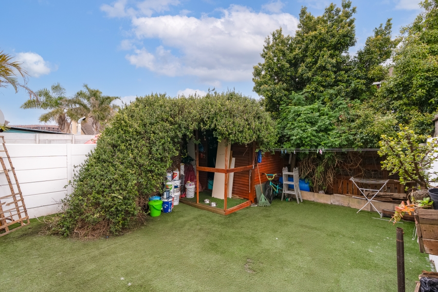 3 Bedroom Property for Sale in Thornton Western Cape